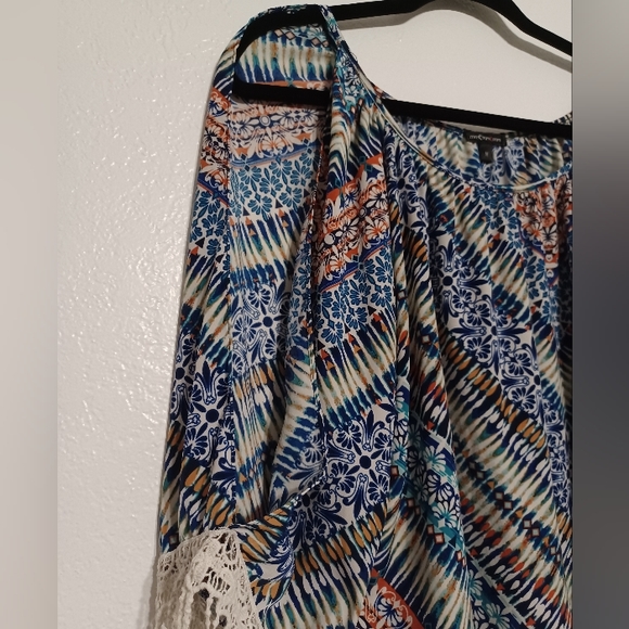 Colorful Patterned Cold Shoulder Blouse Macrame Lace Hems mm mm mm Medium - Picture 4 of 13